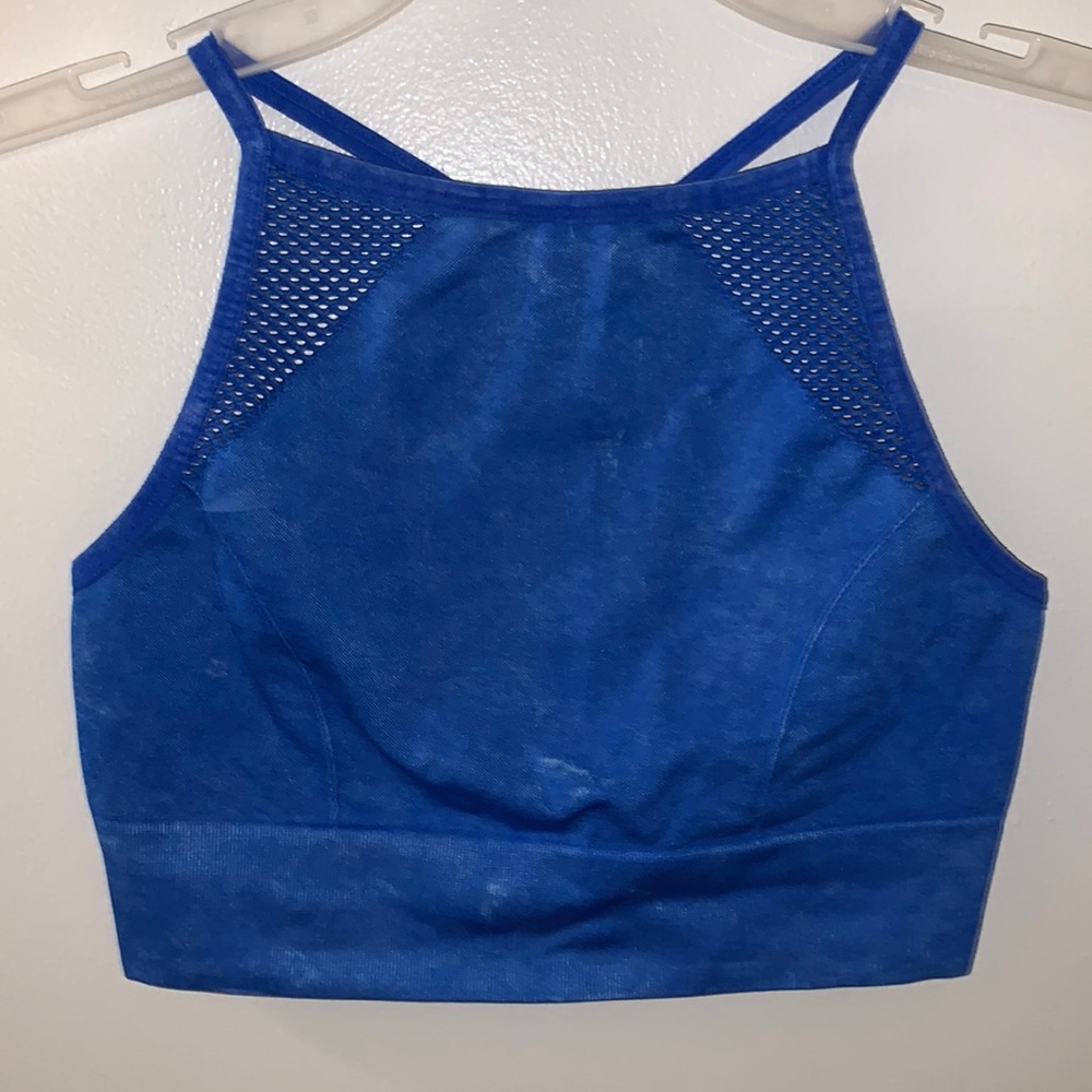 Sports Bra/ Cropped Athletic Tank Top
